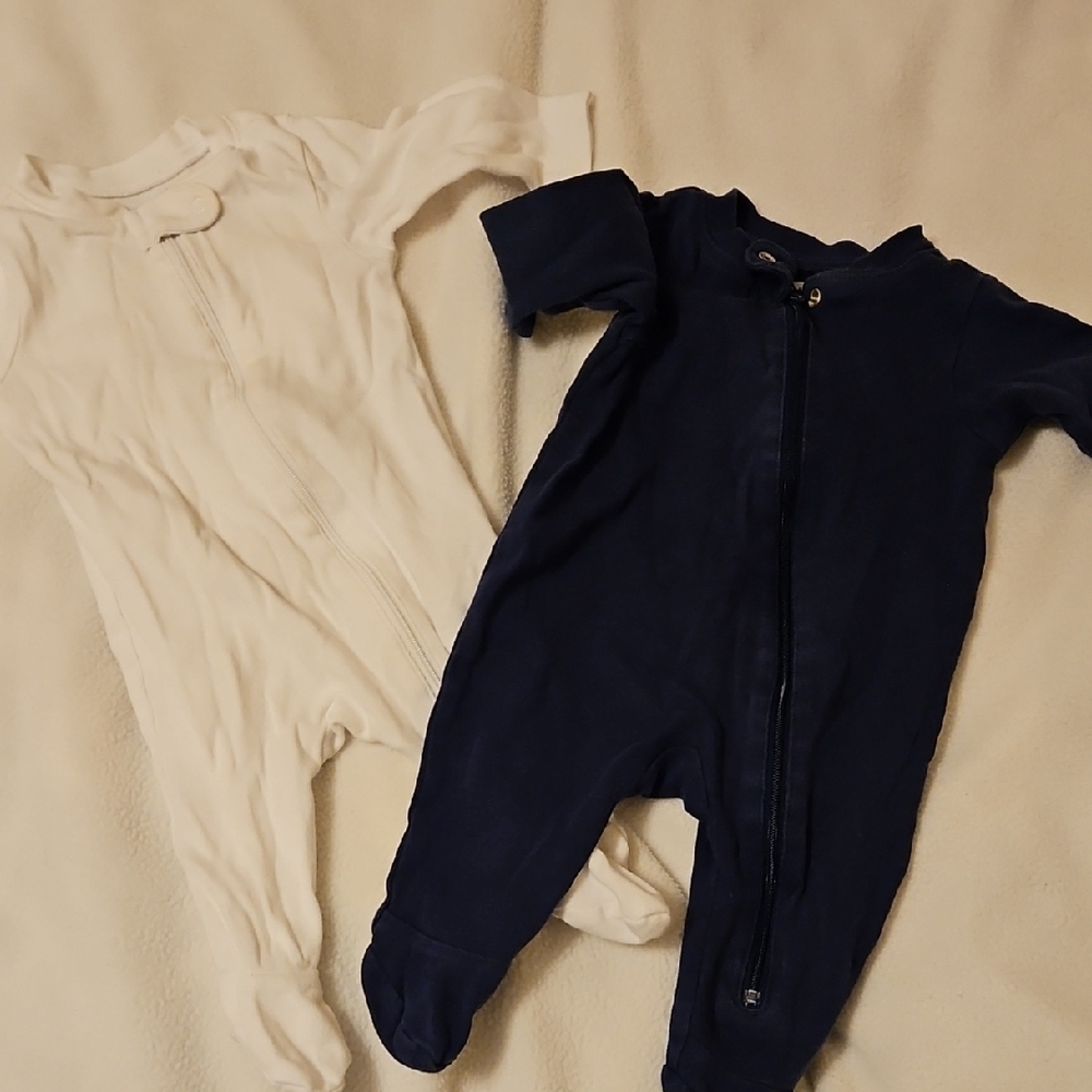 Old Navy Cozy White and Blue Footies One Pieces